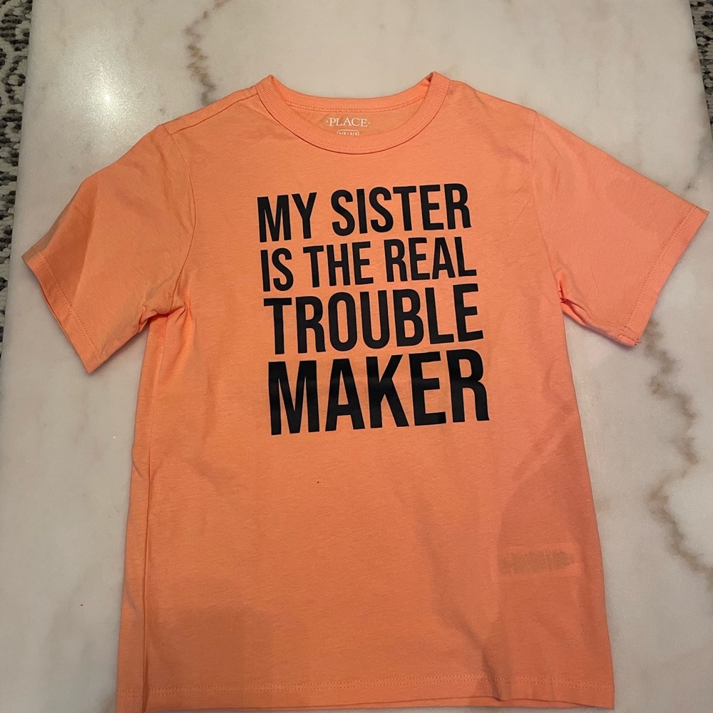 4/$15🌸 Peach Kids T-Shirt with Bold Print